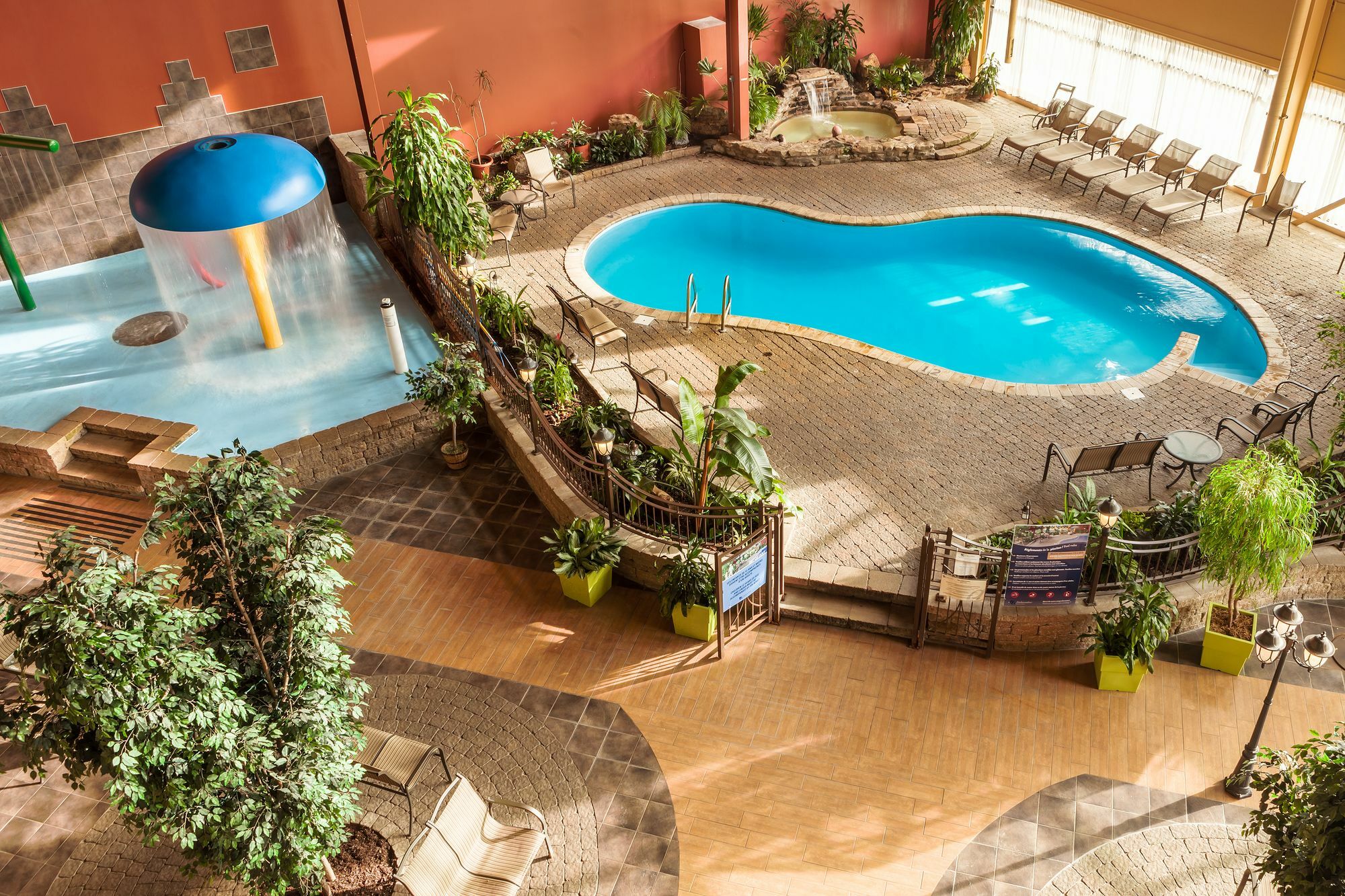 Hotel Ambassadeur Et Suites Квебек Екстер'єр фото